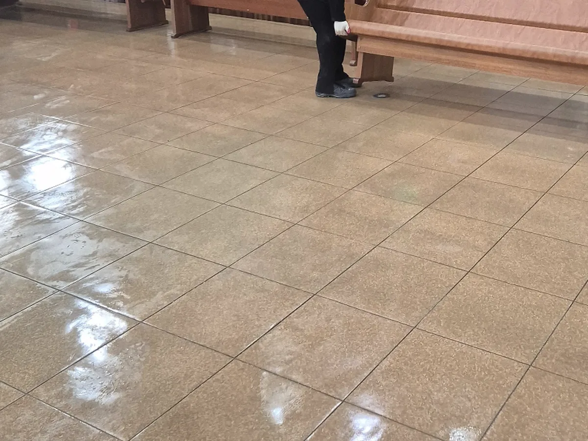 합천군 덕곡면 예배당 방송실 장비 주변 정밀 위생청소 사례 - 행진크린